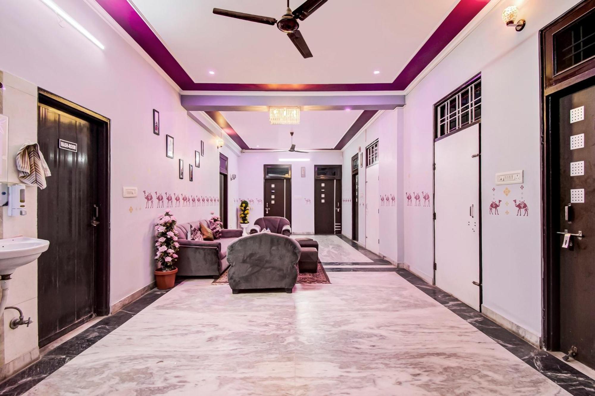 Oyo Flagship 81130 Vanya Guest House Jaipur Eksteriør billede